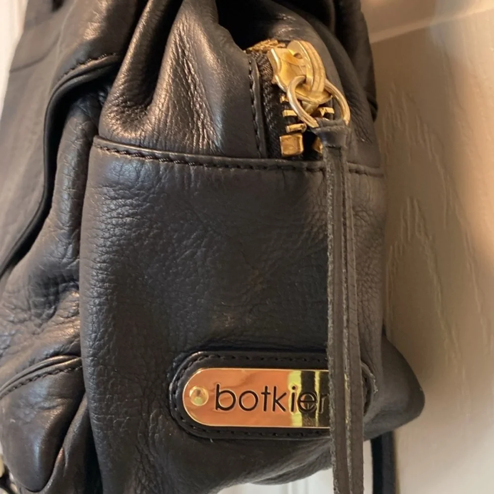 Botkier “Trigger” Handbag Purse - Picture 5 of 8